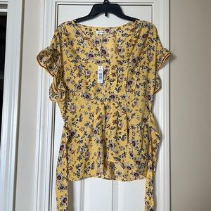 Max Studio Top